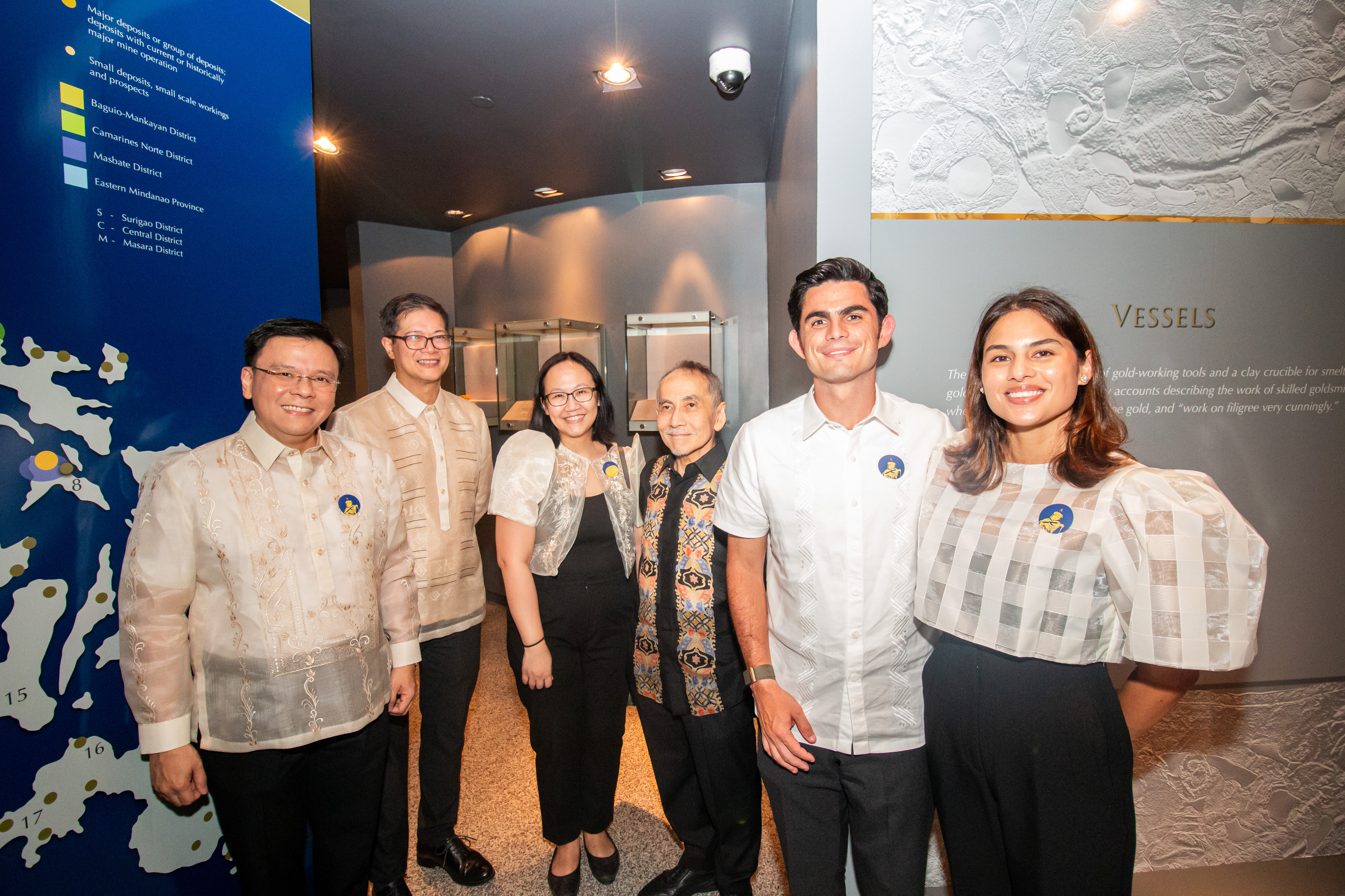 Tony Lambino, BSP Corporate Affairs Director Jay Edward Amatong, Atty. Joanna Eileen Capones, Monetary Board Member Romeo Bernardo, ACMobility CEO Jaime Alfonso Zobel de Ayala and Margarita Aboitiz Zobel de Ayala